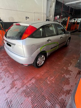 Ford Focus 2001