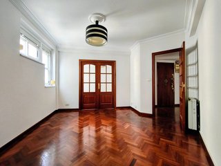 Piso en venta en Os Mallos - San Cristóbal en Coruña (A)