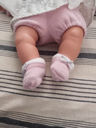 Muñeca de 42 cm con conjunto rosa