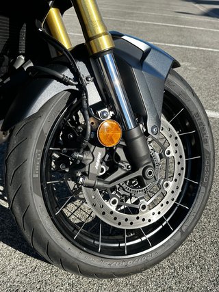 Honda X-ADV 750 Negra/Gris