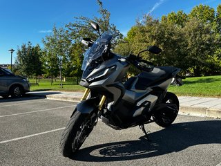 Honda X-ADV 750 Negra/Gris