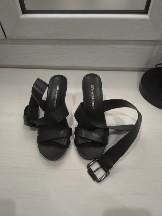 Sandalias United Nude Negras Talla 37
