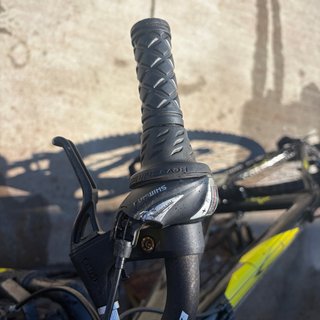 Bicicleta MTB con Cambio Shimano 20”