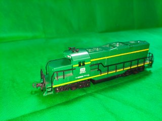 Locomotora H0 Analógica DC DB Verde