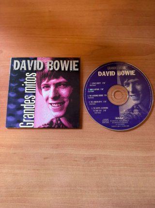 4 CDs Grandes Mitos: Bowie, Quo, Stewart, Mamas