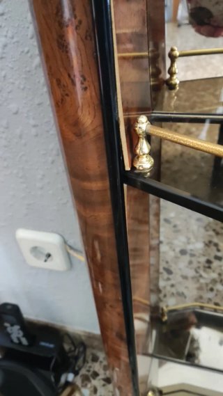 Mueble Bar con barra, espejo y Taburete