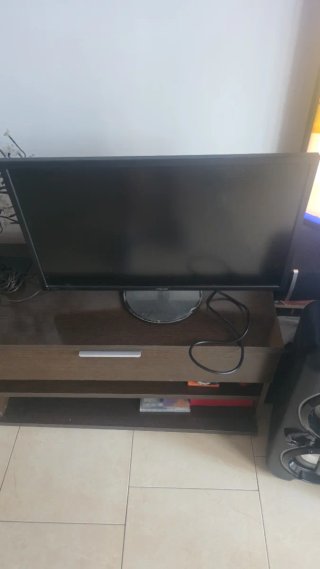 Monitor ASUS Negro y teclado Compaq
