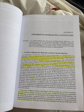 Lecciones de Derecho Constitucional