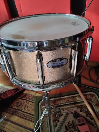 Batería Premier APK con Platos Zildjian K-Custom.