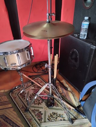 Batería Premier APK con Platos Zildjian K-Custom.