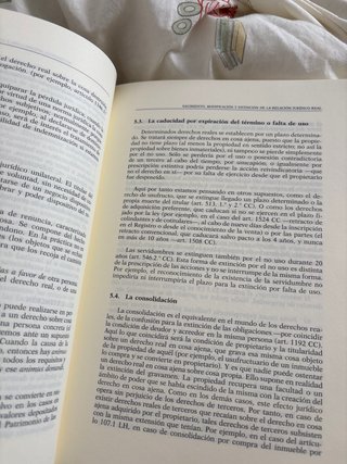 Manual de Derecho civil Derechos reales