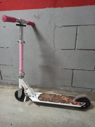 Patinete infantil Decathlon rosa