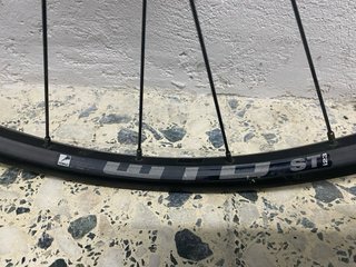 LLANTA DE BICICLETA TIPO GRAVEL OPORTUNIDAD.