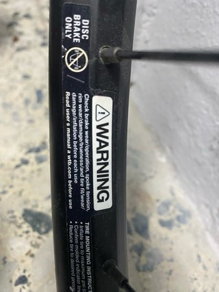 LLANTA DE BICICLETA TIPO GRAVEL OPORTUNIDAD.