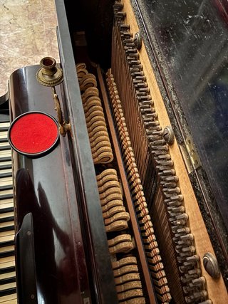 Piano Vertical Gómez e Hijo Valencia