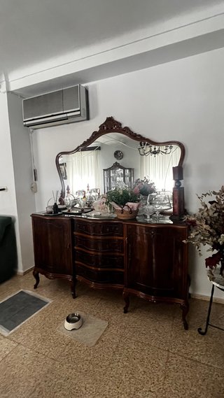 Mueble Aparador Antiguo con Espejo