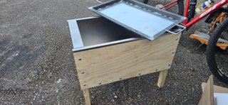 Caja China Madera y acero inoxidable