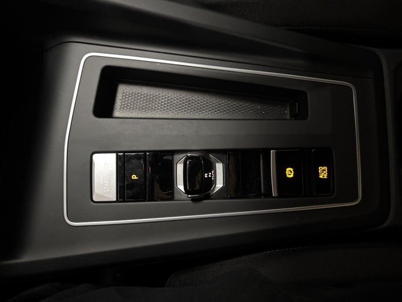 Volkswagen Golf 2026, foto 17