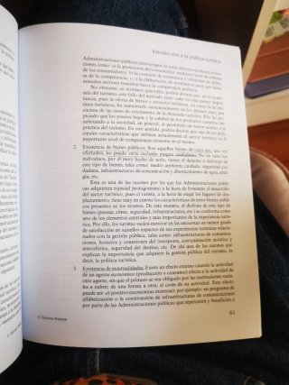 Política económica del turismo