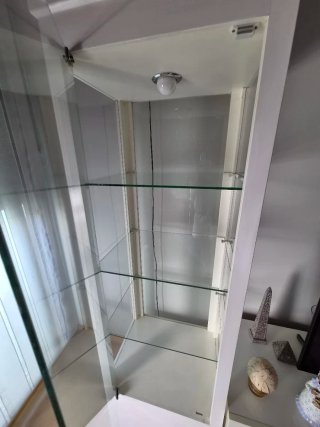 Vitrina expositora cristal y madera