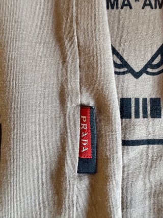 Camiseta Prada