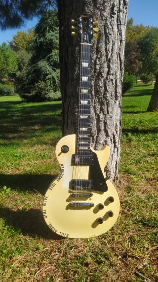 Gibson Les Paul Studio 2005 diapasón ebano