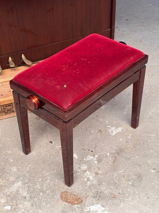 Piano vertical Scholze