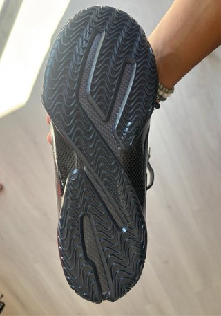 Zapatillas Nike Lebron talla 47