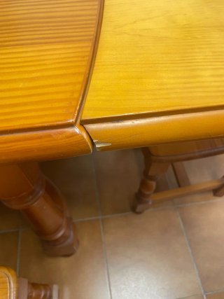 Mesa de Comedor Vintage de Madera