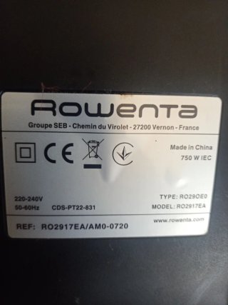 Aspirador Rowenta con bolsa