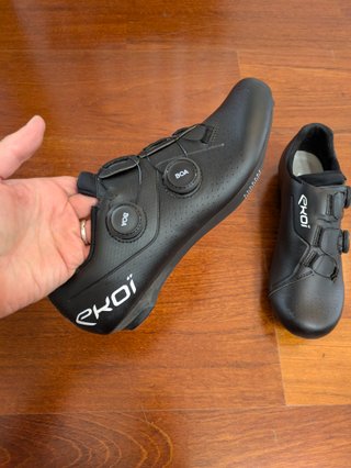 Zapatillas EKOI R4 ROAD talla 42.