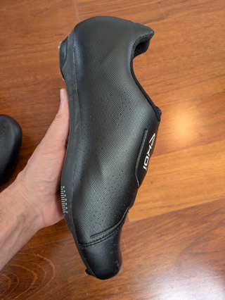 Zapatillas EKOI R4 ROAD talla 42.