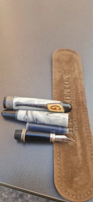 Pluma Estilográfica Vintage Chevignon
