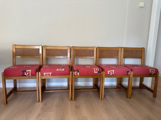Mesa comedor extensible + 5 sillas