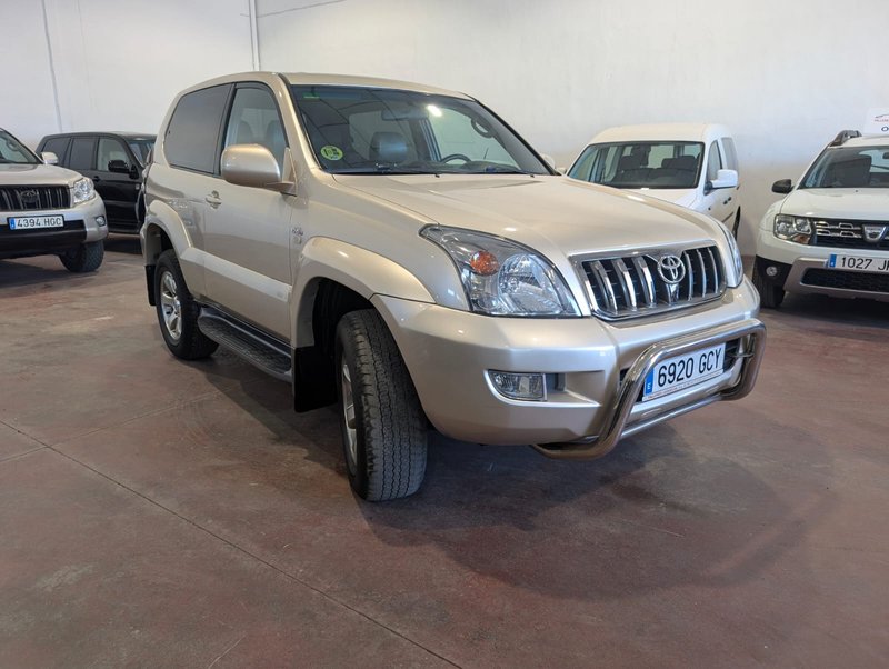 Toyota Land Cruiser D-4D VXL 3p 2008, foto 8