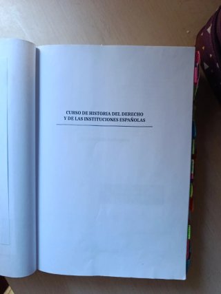 Curso de historia del derecho y de las instituc...