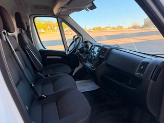 Peugeot Boxer L2H2 2.2 BlueHDi 120 CV
