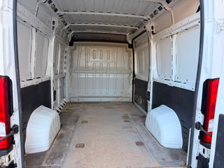Peugeot Boxer L2H2 2.2 BlueHDi 120 CV