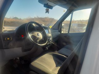 Volkswagen Crafter 2012
