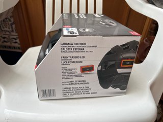 Casco de Ciclismo Crivit con Luz Trasera