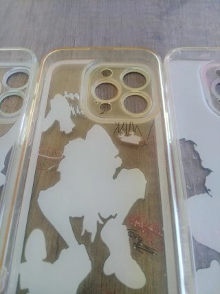 Fundas iPhone: Evangelion, Spiderman, Berserk
