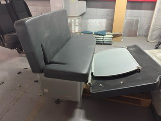 Asiento Cama Camper con Mesa