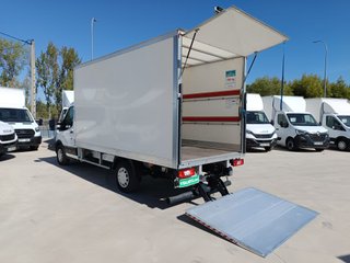 FORD TRANSIT TREND PAQUETERA TRAMPILLA 130 CV