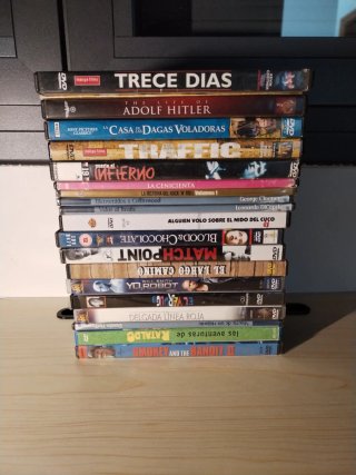 Lote 19 DVDs: Crimen, Drama, Guerra, Thriller