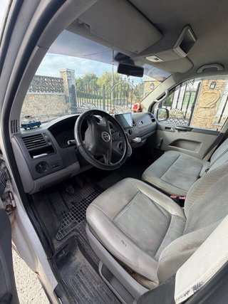 Volkswagen Transporter T5 2003