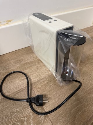 Cafetera Nespresso Essenza Mini Blanca NUEVA