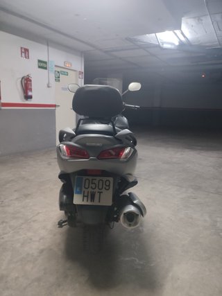 Suzuki Burgman 125 Gris