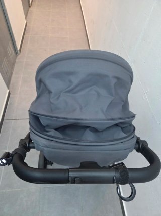 Silla de Paseo Kikkaboo Gris