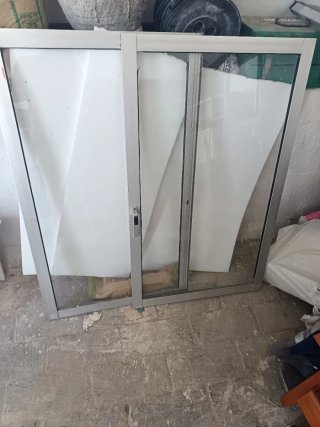Ventanas de Aluminio Gris de 2 Hojas