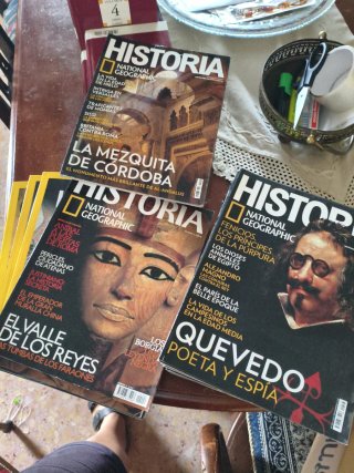 Revistas Historia de National Geographic.